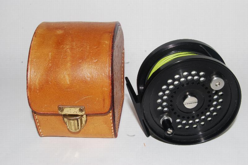 Image for 3 1/2" LEE WULFF ULTIMATE. RH/LH. 8 oz. Cap. #9/10 + 250 yd.  One of 200 Reels. Marked on Back Plate: "Lee Wulff / Ultimate / Made by Farlow's  / In Great Britain."